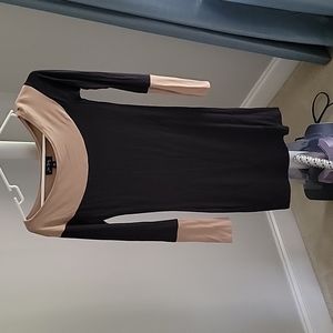 Josh Brody XS along Sleeve Dress